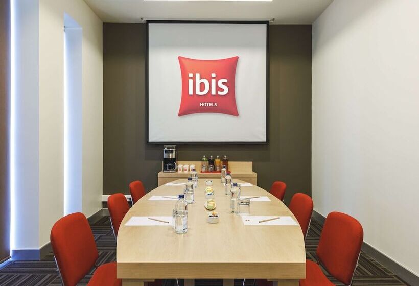 هتل Ibis Istanbul Esenyurt