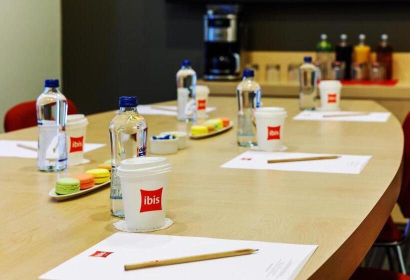 هتل Ibis Istanbul Esenyurt