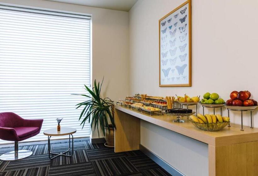 هتل Ibis Istanbul Esenyurt