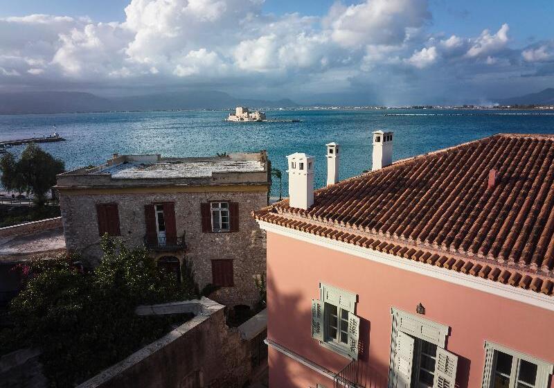 בית מלון כפרי Ippoliti