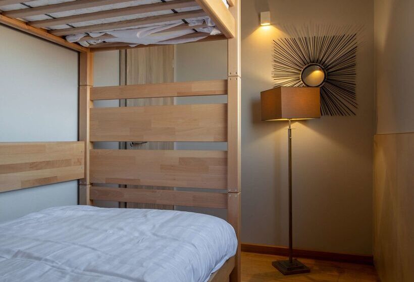 Kyriad Prestige Lyon Est   Saint Priest Eurexpo Hotel And Spa