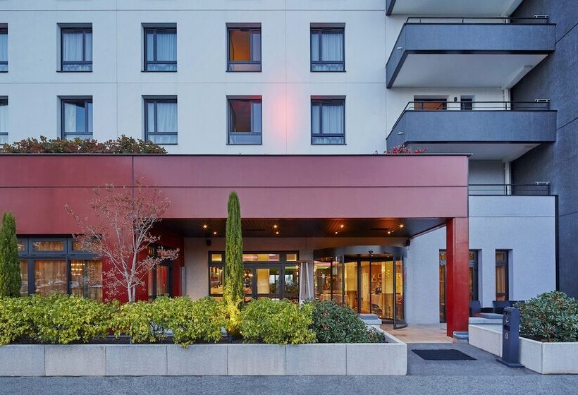 Kyriad Prestige Lyon Est   Saint Priest Eurexpo Hotel And Spa