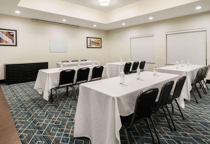 فندق La Quinta By Wyndham Boutte