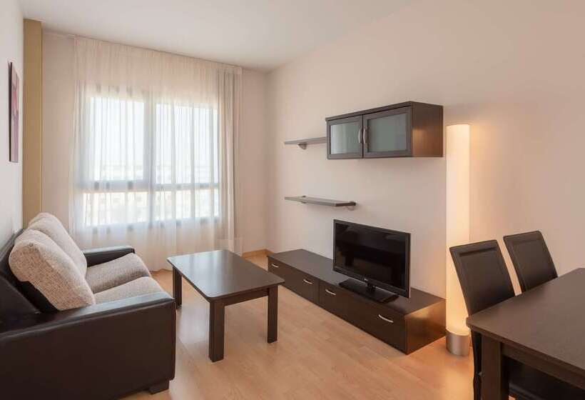 فندق Madrid Airport Suites, Affiliated By Meliá