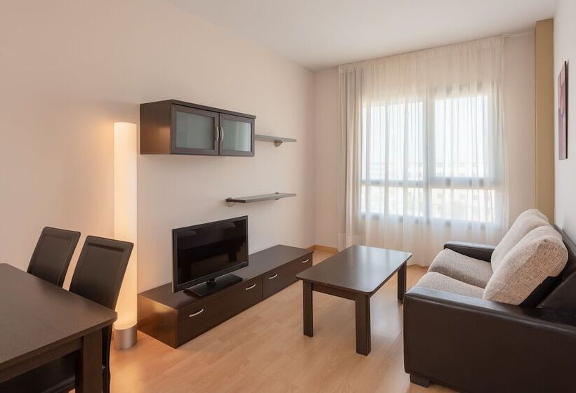 فندق Madrid Airport Suites, Affiliated By Meliá
