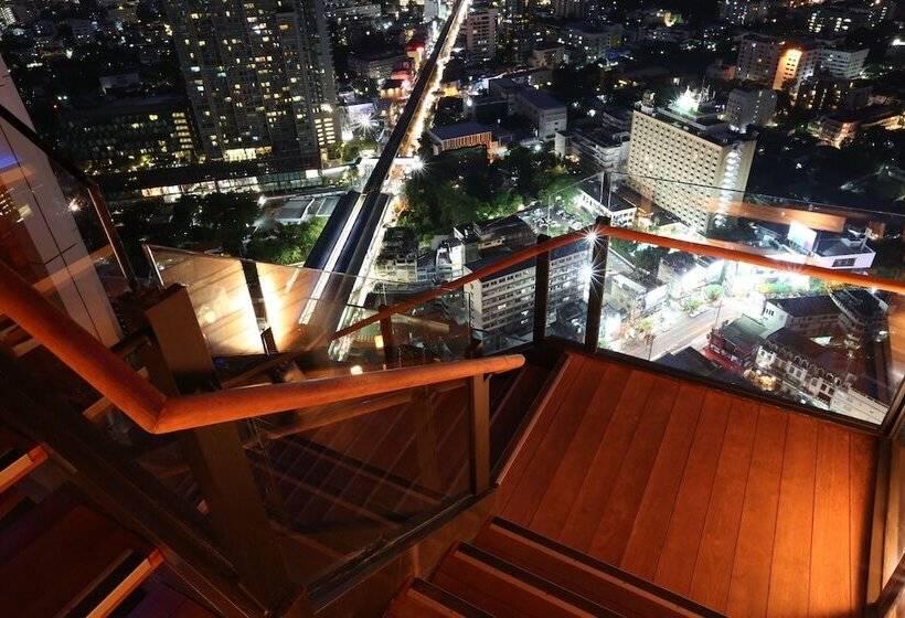 Отель Marriott Bangkok Sukhumvit