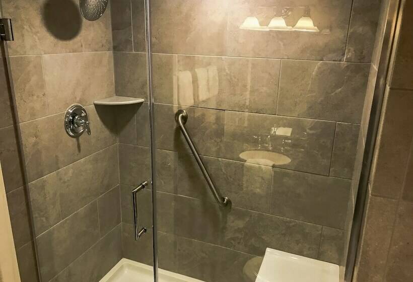 Отель Mountain Lake Lodge