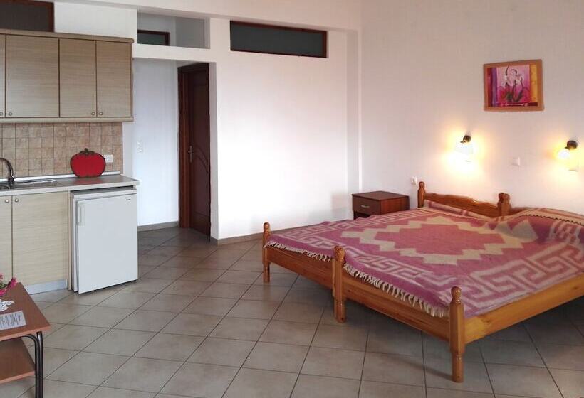 호텔 Nereides Apartments