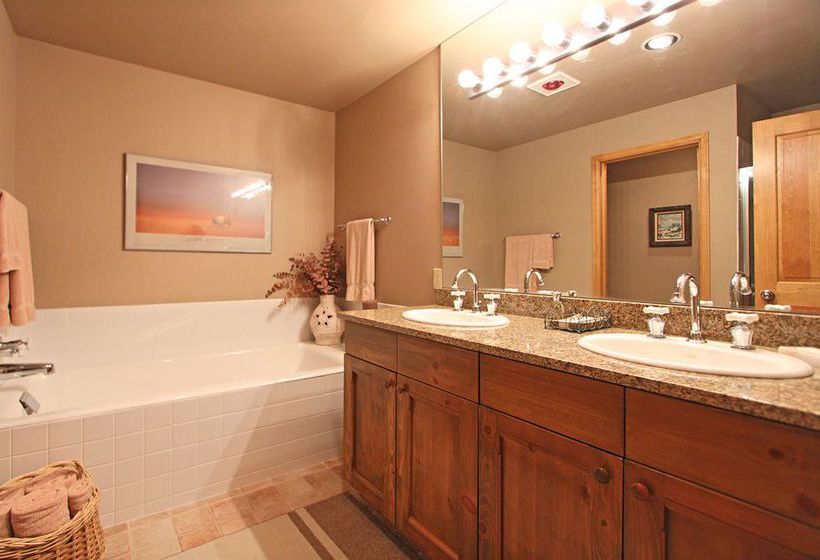 فندق One Breckenridge Place Townhomes 