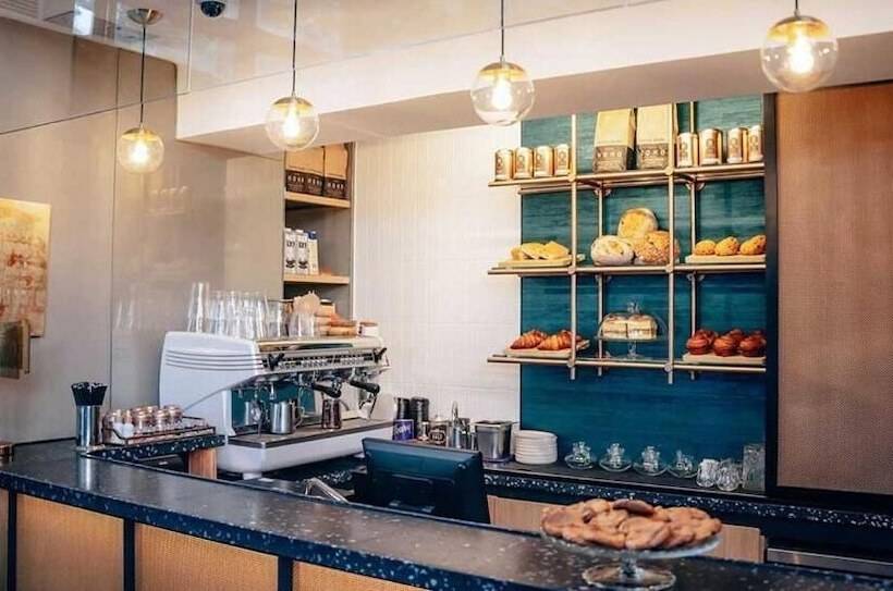 هتل Ovolo Central