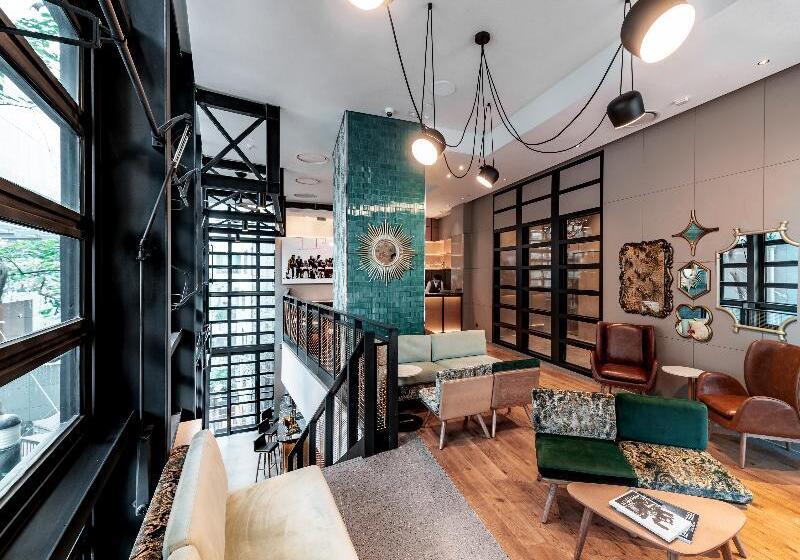 هتل Ovolo Central