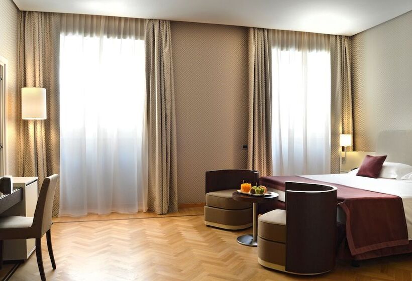 ホテル Palazzo Esedra