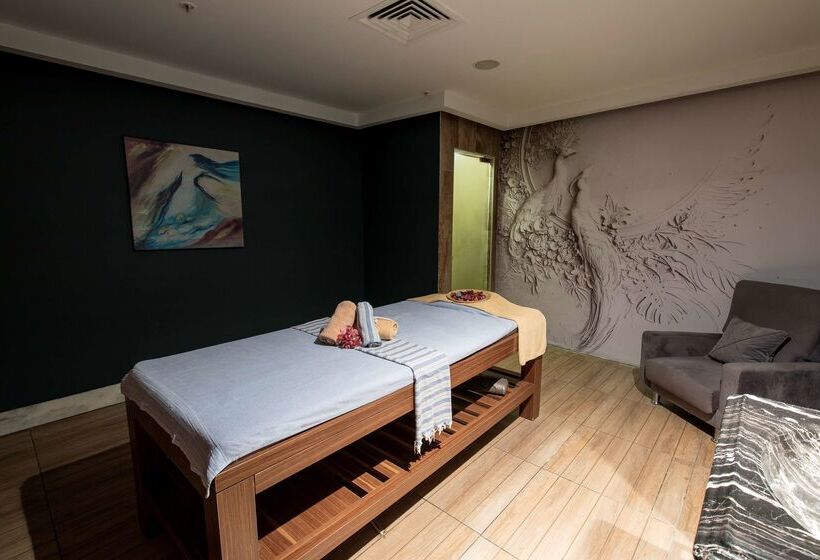 هتل Park Inn By Radisson Istanbul Asia Kavacik