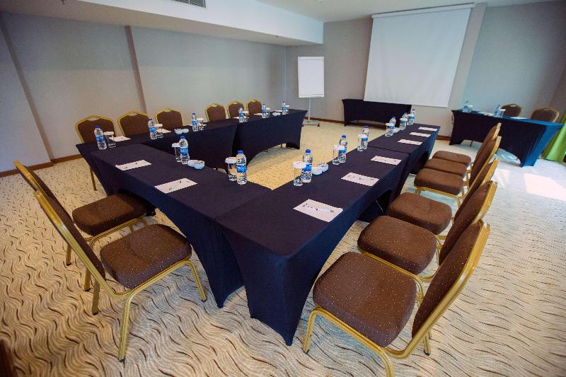 هتل Park Inn By Radisson Istanbul Asia Kavacik