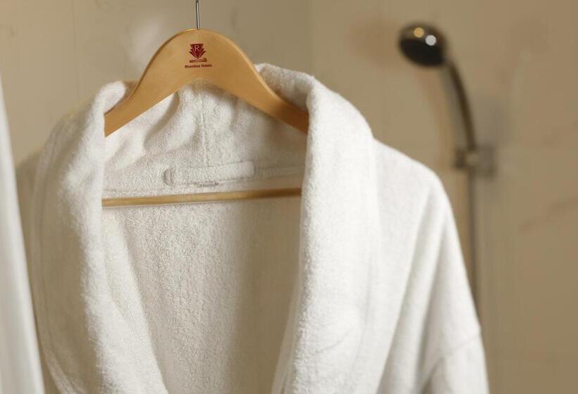 Hotel Pennington By Rhombus