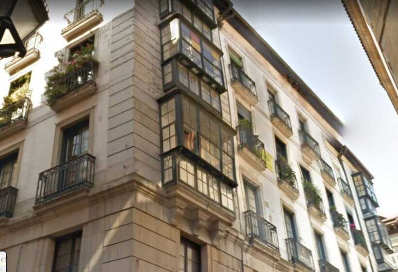 בית מלון כפרי Pension Basque Boutique