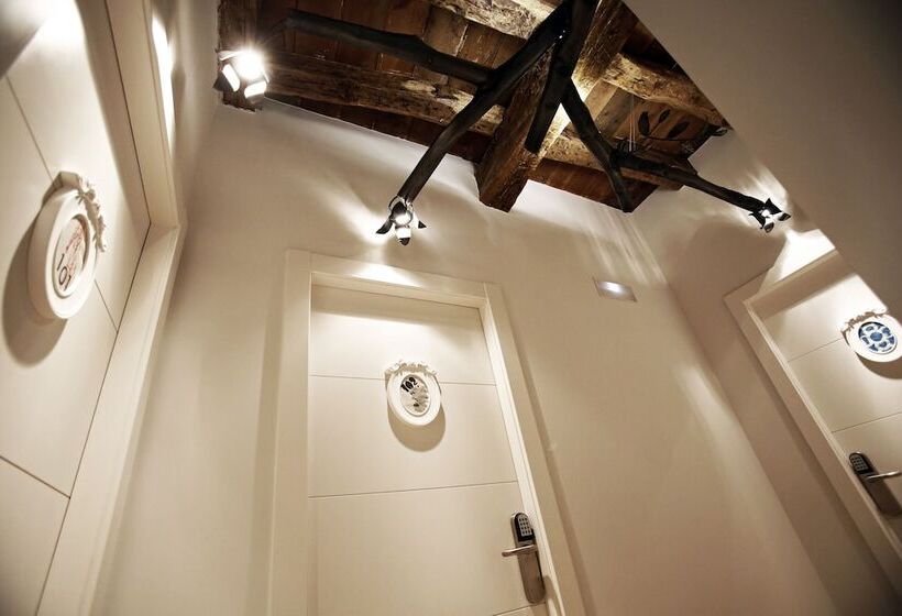 בית מלון כפרי Pension Basque Boutique