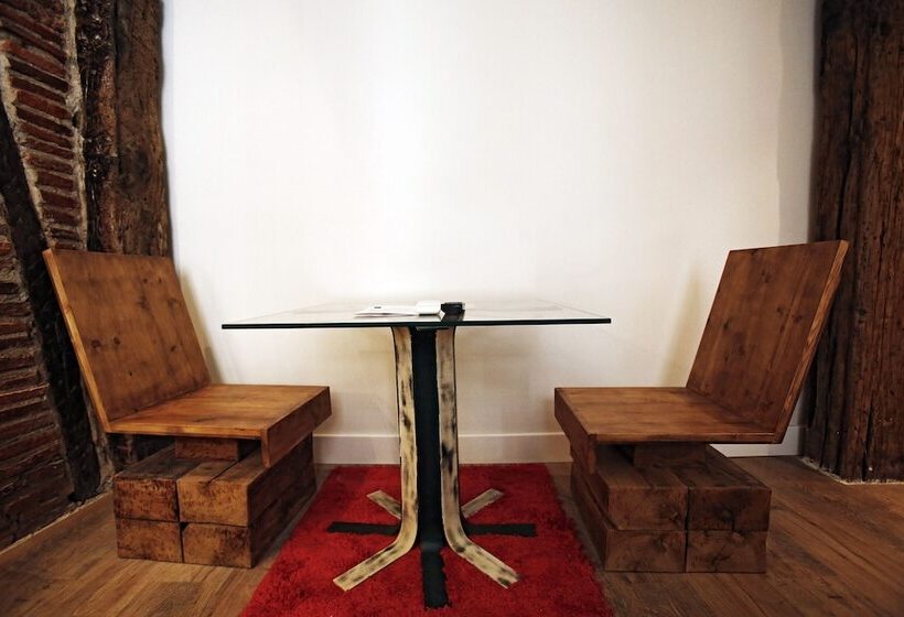 בית מלון כפרי Pension Basque Boutique