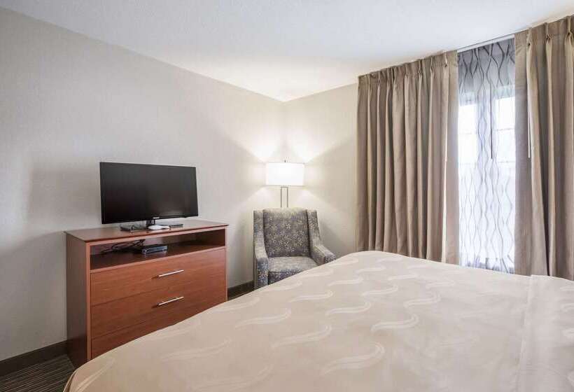 فندق Quality Inn & Suites Lodi I 90