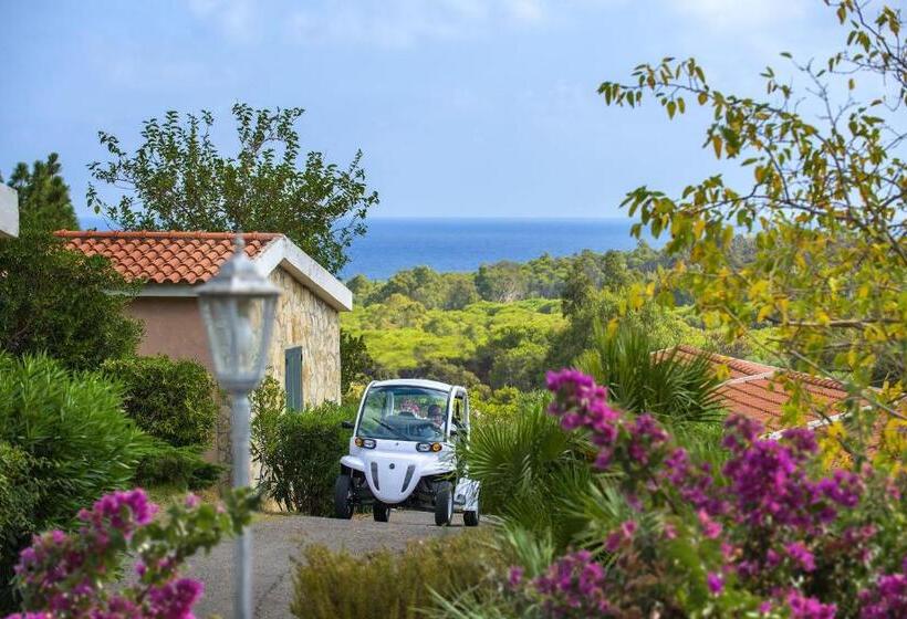 בית מלון כפרי Amareclub Rocca Dorada