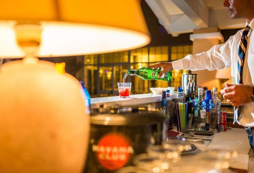 בית מלון כפרי Amareclub Rocca Dorada