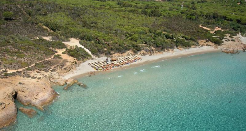 בית מלון כפרי Amareclub Rocca Dorada