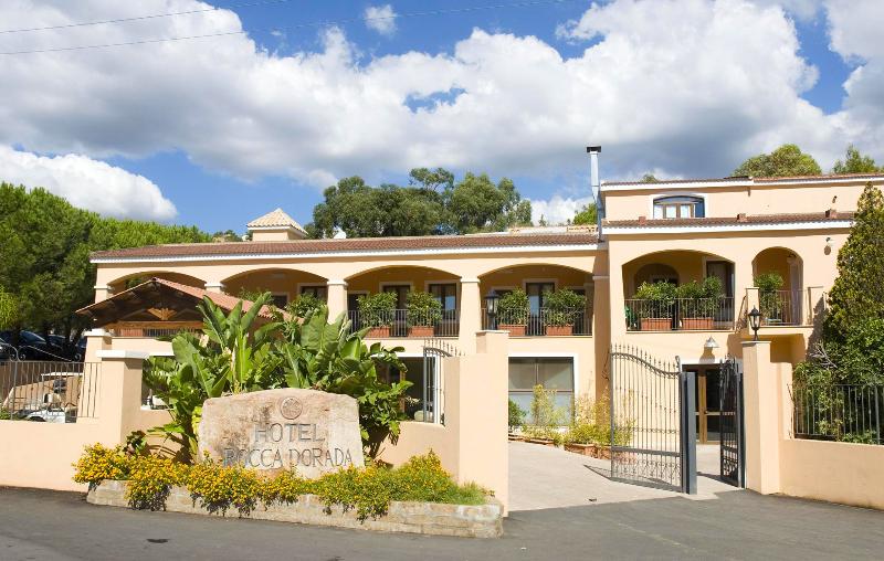 בית מלון כפרי Amareclub Rocca Dorada