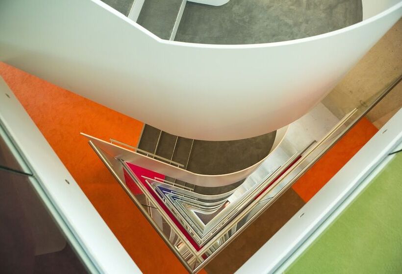 酒店 Room Mate Aitana