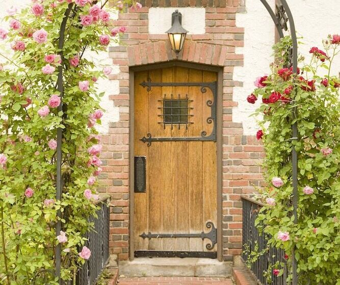 乡村酒店 Red Coach Inn