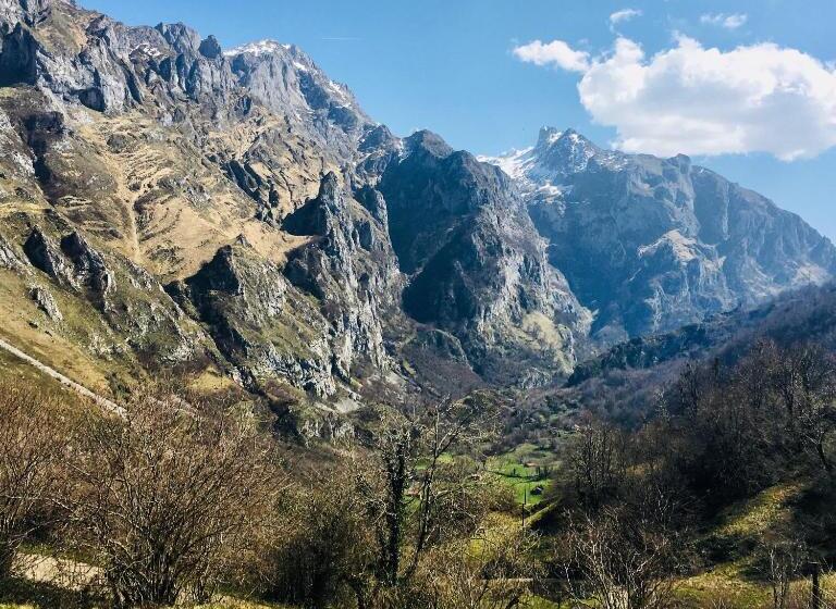 乡村酒店  El Texeu