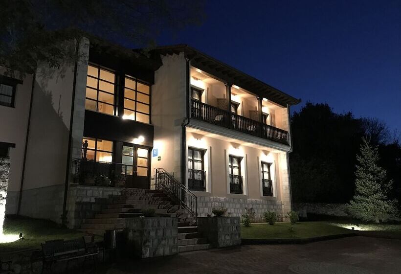 乡村酒店  El Texeu