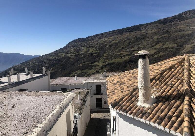 בית מלון כפרי Rural Real De Poqueira