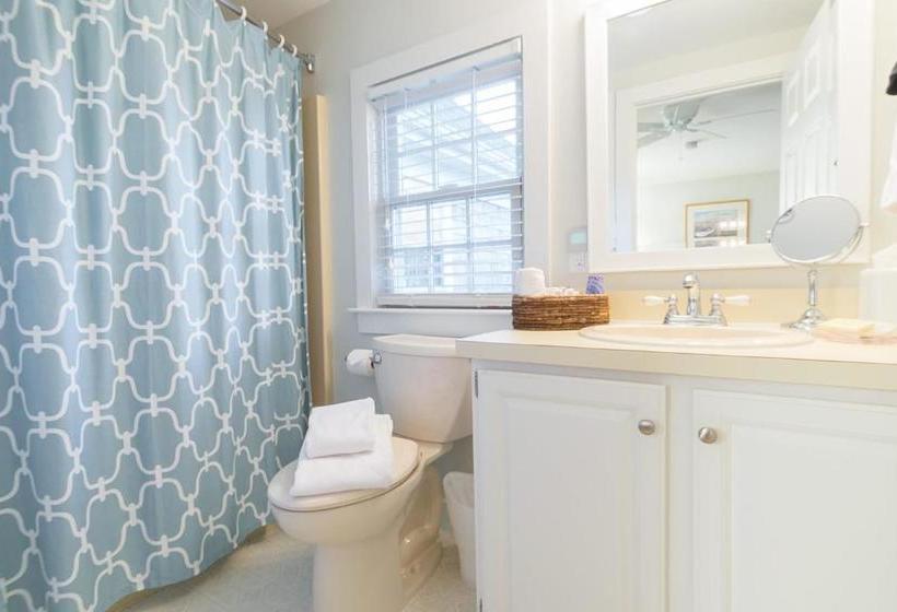 فندق Sea Meadow Inn