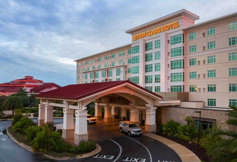 Seven Clans Hotel At Coushatta