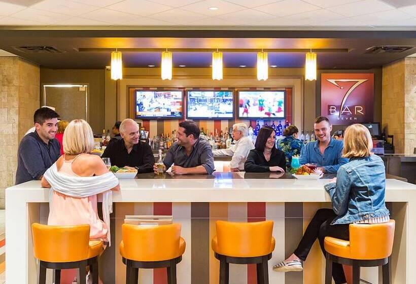 Seven Clans Hotel At Coushatta