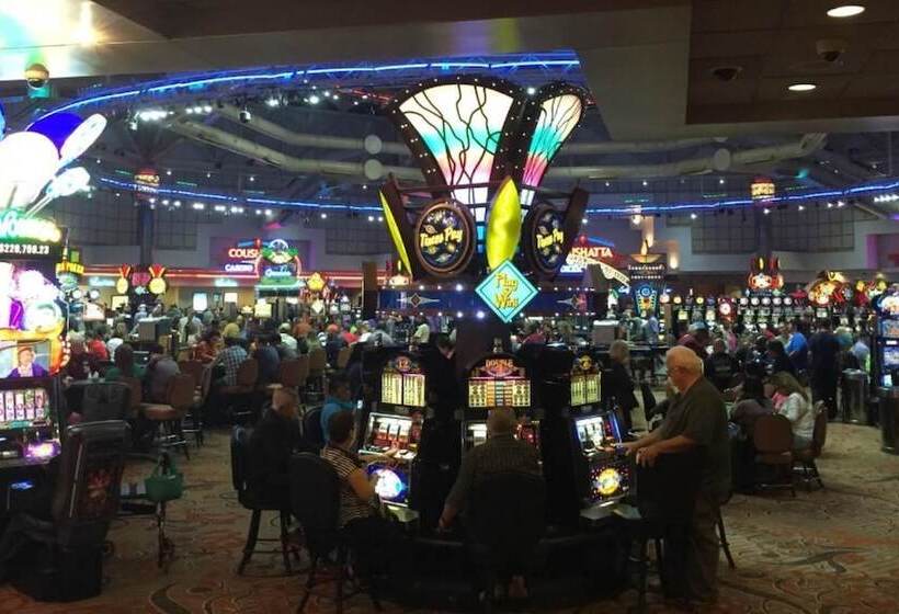 Seven Clans Hotel At Coushatta