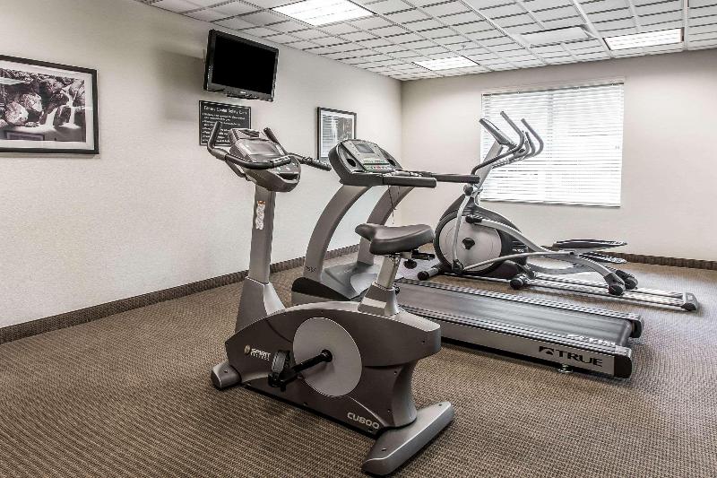 Отель Sleep Inn & Suites Clintwood