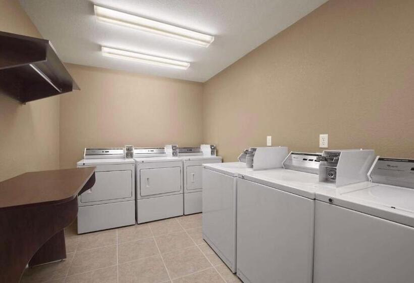 בית מלון כפרי Sonesta Essential Gonzales Tx