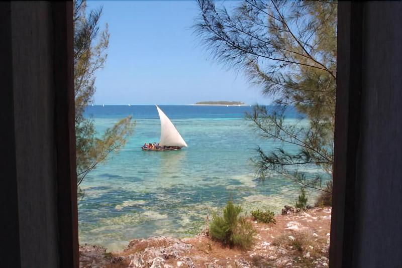 酒店 Sunshine Marine Lodge