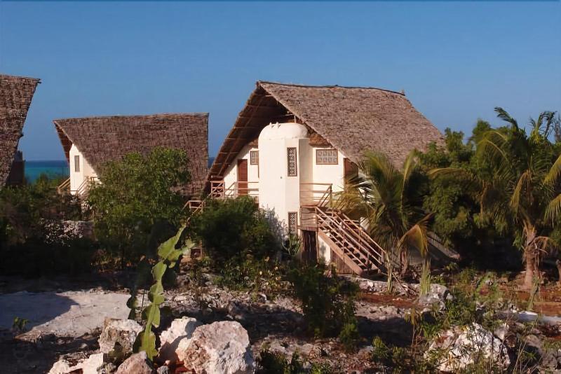 酒店 Sunshine Marine Lodge