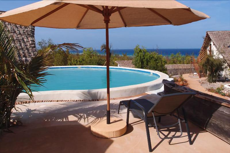 酒店 Sunshine Marine Lodge