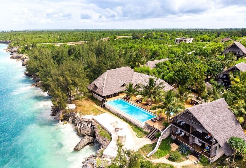 酒店 Sunshine Marine Lodge