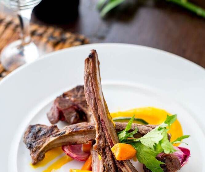 酒店 Sunshine Marine Lodge