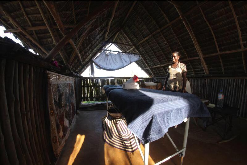 酒店 Sunshine Marine Lodge