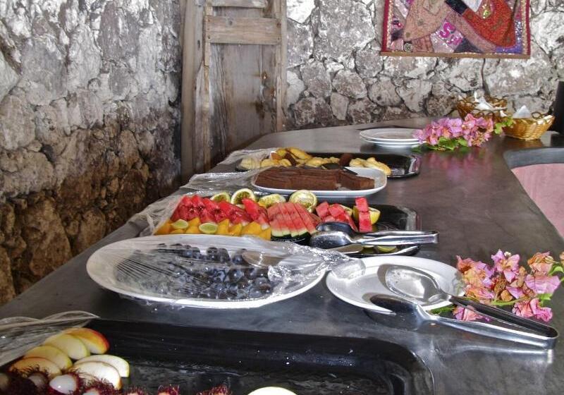 酒店 Sunshine Marine Lodge