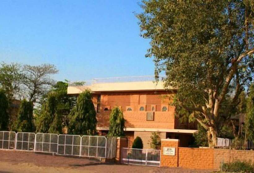 هتل Surya Kunj Home Stay