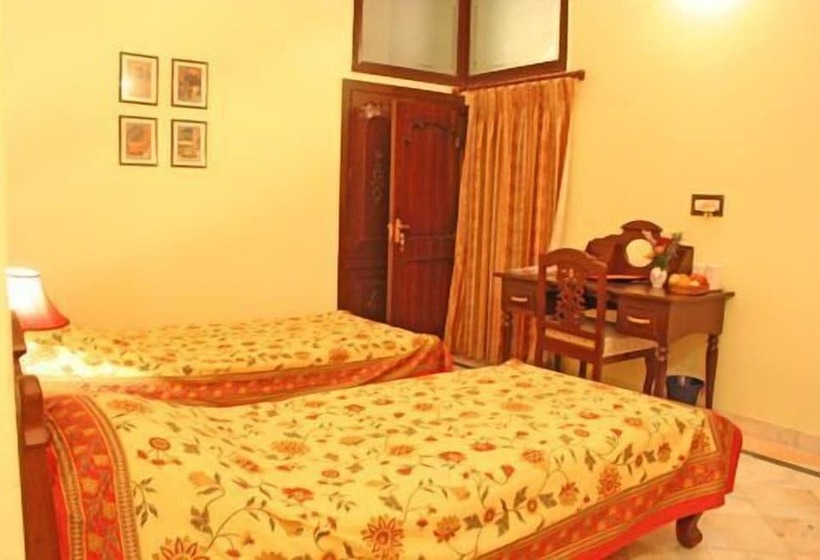هتل Surya Kunj Home Stay
