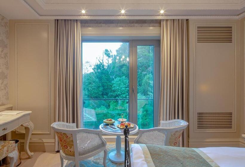 ホテル Mfb Tarabya