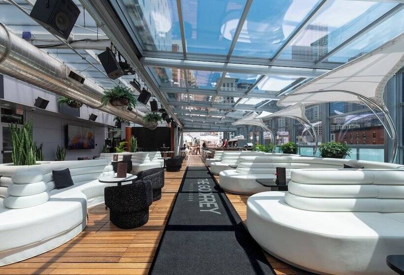 Godfrey Hotel Chicago