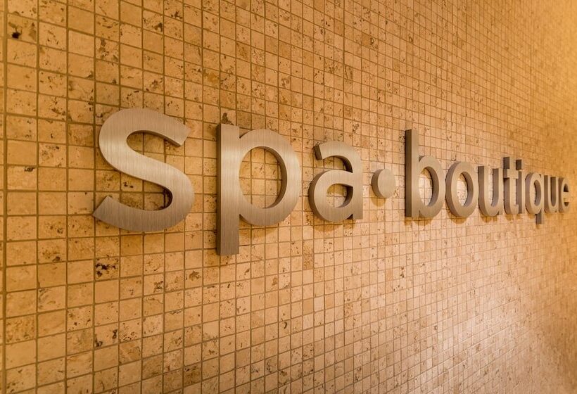 Godfrey Hotel Chicago